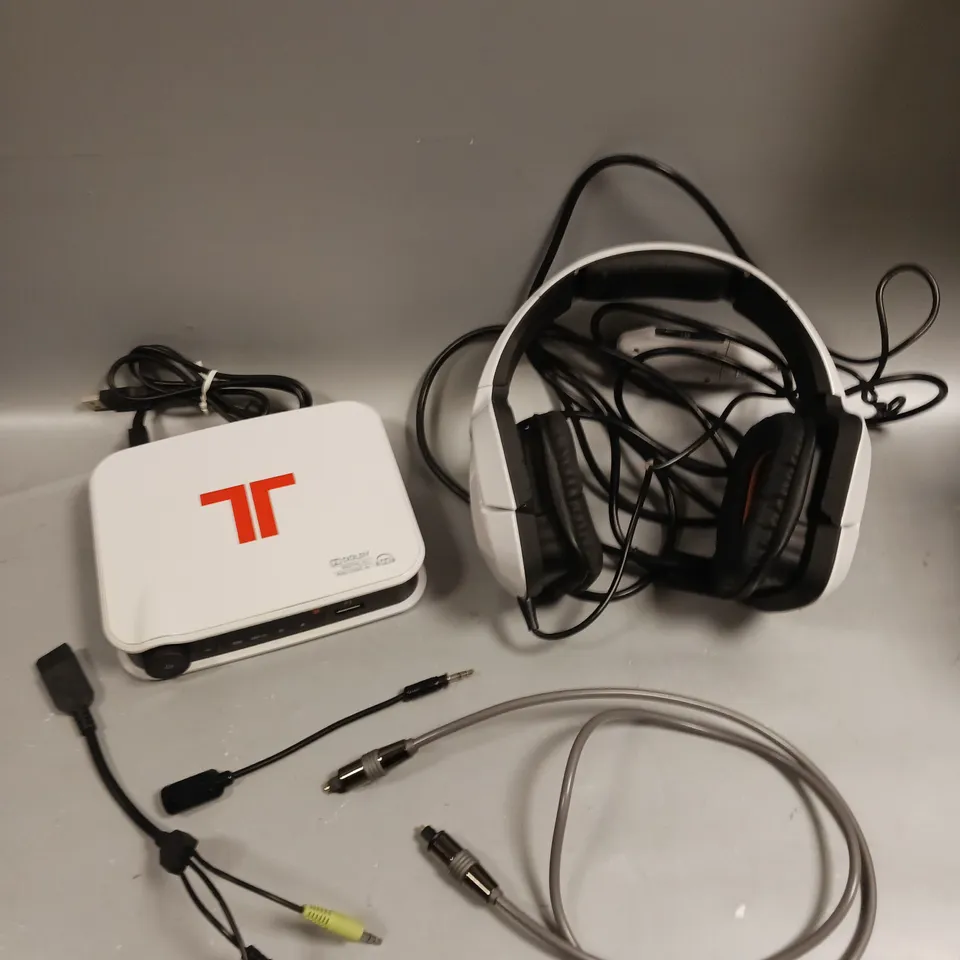 TRITON 90203 GAMING CONSOLE HEADPHONES CONTROLLER 