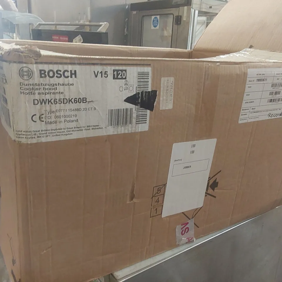 BOXED BOSCH DWK65DK60B COOKER HOOD