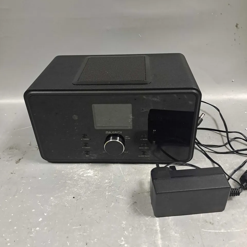 MAJORITY BARD RADIO IN BLACK