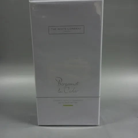 SEALED THE WHITE COMPANY BERGAMOT & CEDAR BATH AND BODY GIFT SET