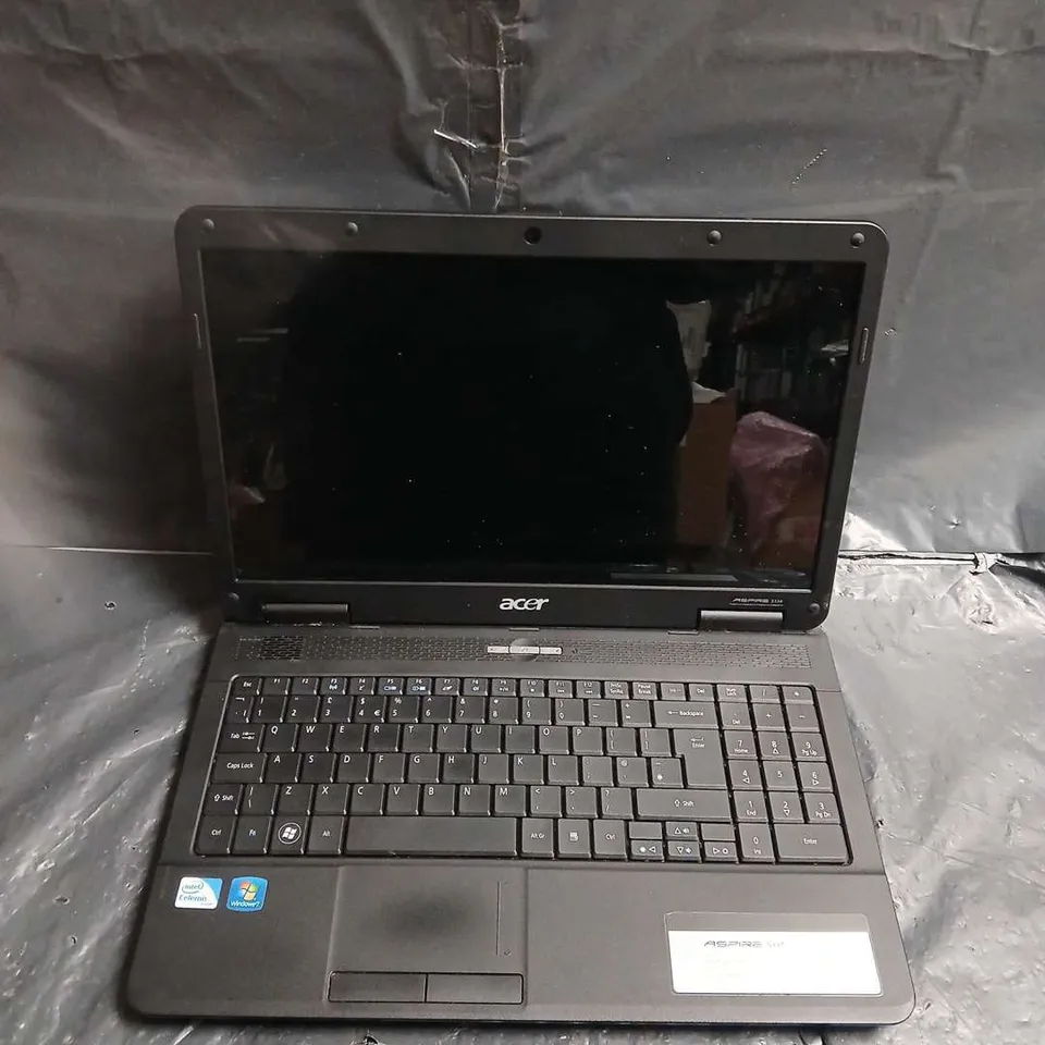 ACER ASPIRE LAPTOP – BLACK - MODEL UNSPECIFIED