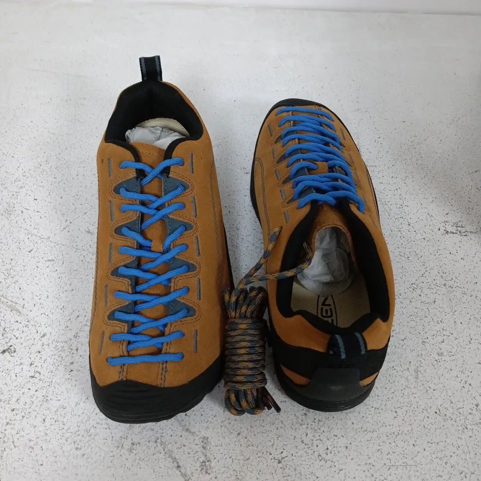 BOXED PAIR OF KEEN MENS JASPER SHOES IN BROWN - UK 7