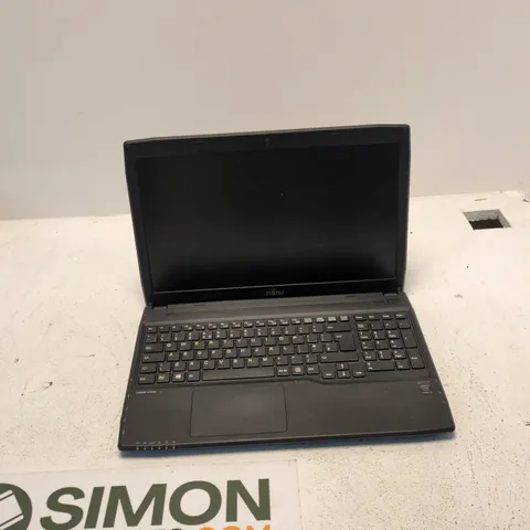 FUJITSU LIFEBOOK A514 LAPTOP – UK KEYBOARD, BLACK, 4GB RAM, 500GB HDD, FAULTY TOUCHPAD