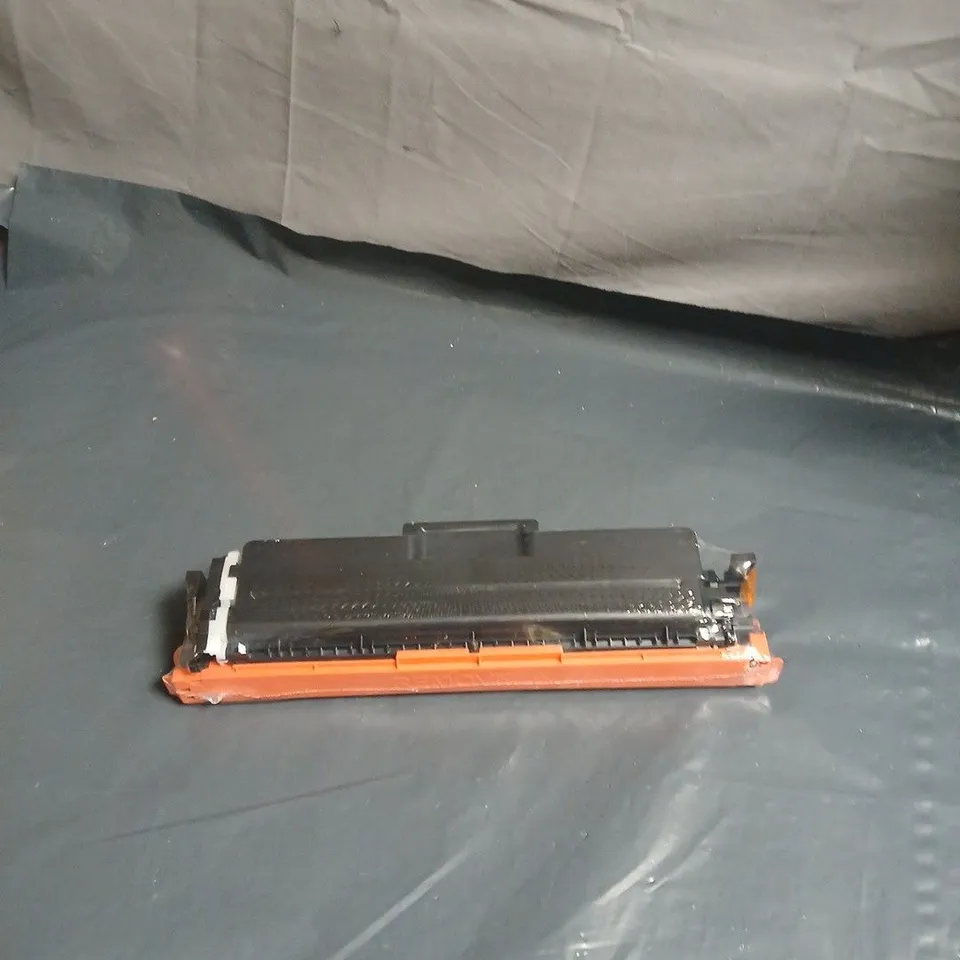 BOX OF APPROXIMATELY 15 ASSORTED HOUSEHOLD ITEMS INCLUDING PROFESSIONAL PET DRYER , TONER CARTRIDGE AND PLATIC PEDAL BIN