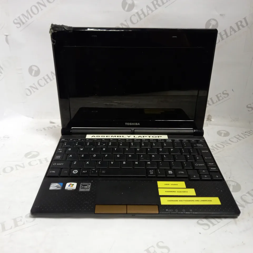 TOSHIBA NB500 10" LAPTOP