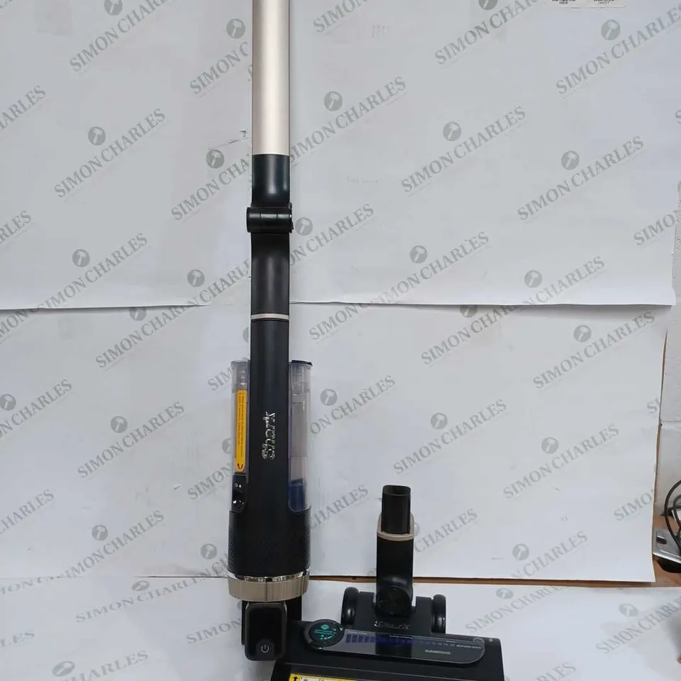 SHARK CORDLESS STICK VACUUM CLEANER PET PRO MODEL