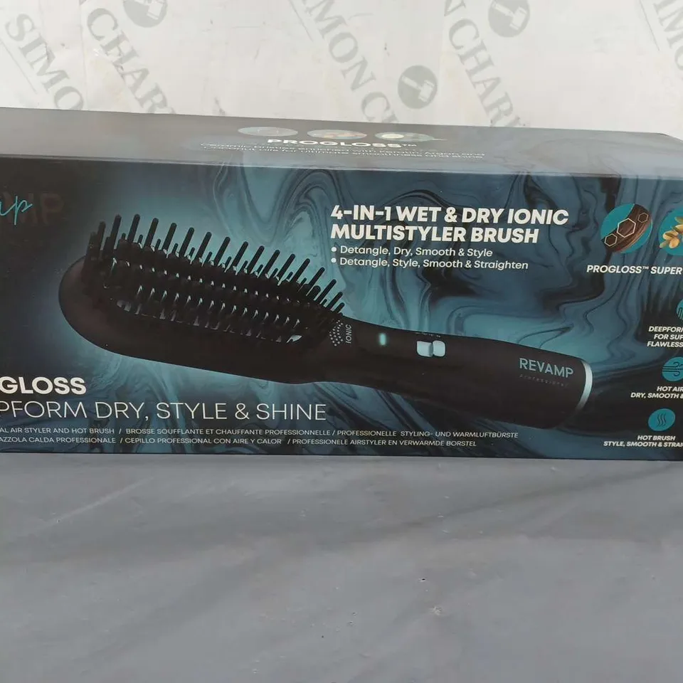 REVAMP PROGLOSS 4-IN-1 WET AND DRY IONIC MULTISTYLER BRUSH