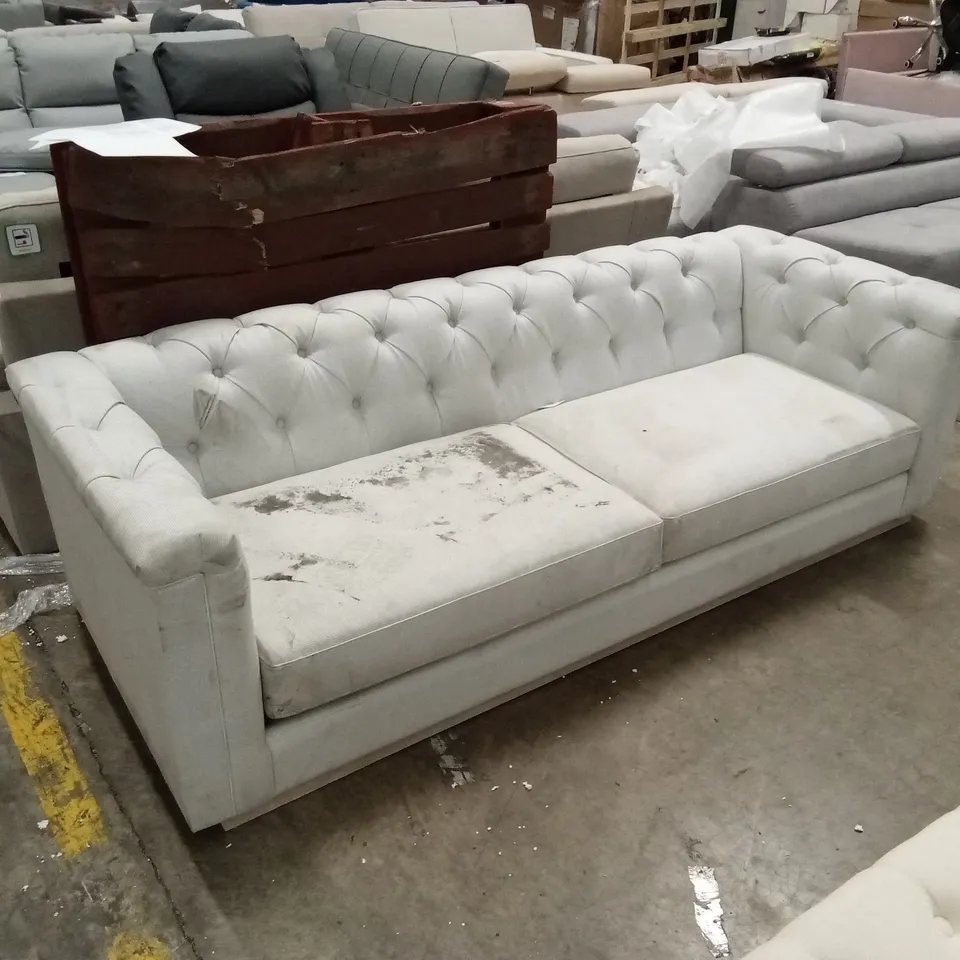 DESIGNER 3 SEATER CHESTERFIELD STYLE SOFA