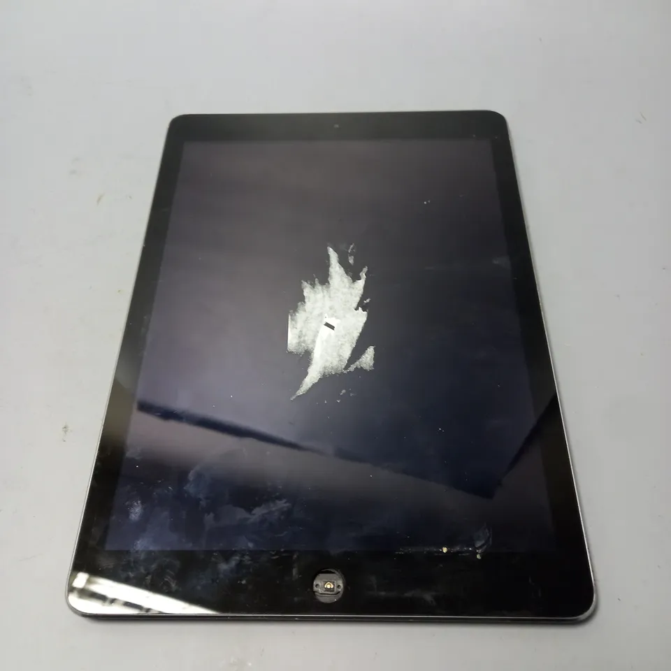APPLE A1474 IPAD AIR 