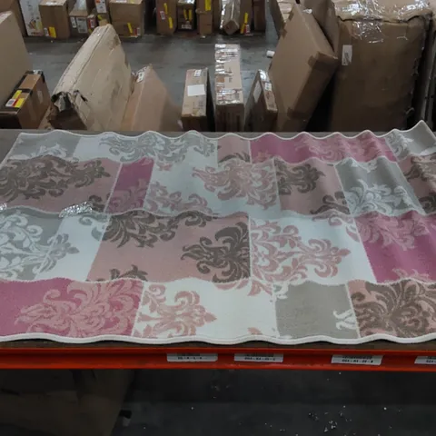 SPLENDID PINK MAT/RUG // SIZE: 80 X 150 cm