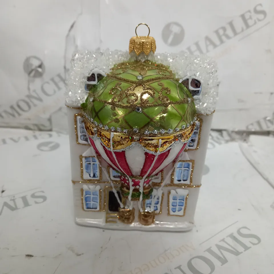 ANNABEL'S 2023 CHRISTMAS DECORATION