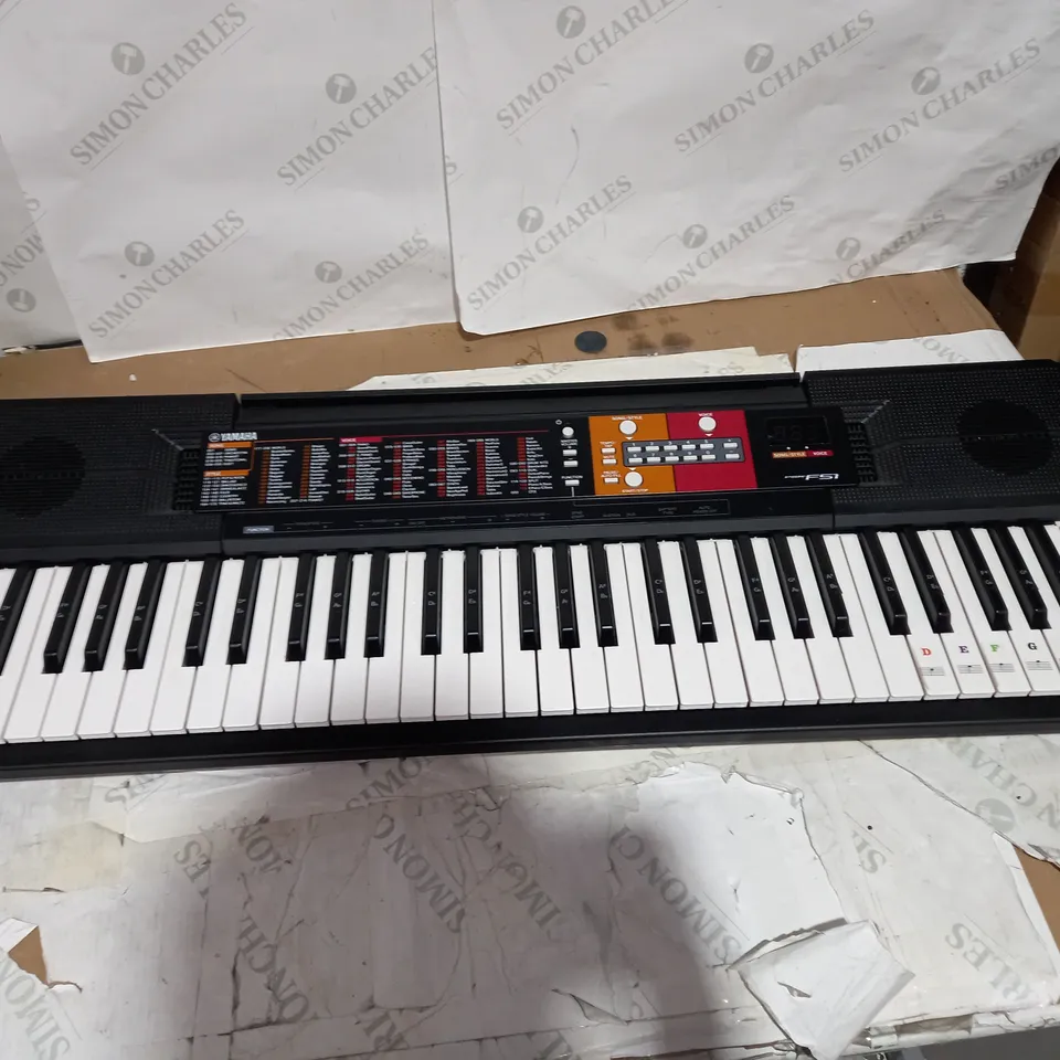 YAMAHA PSR F51 KEYBOARD