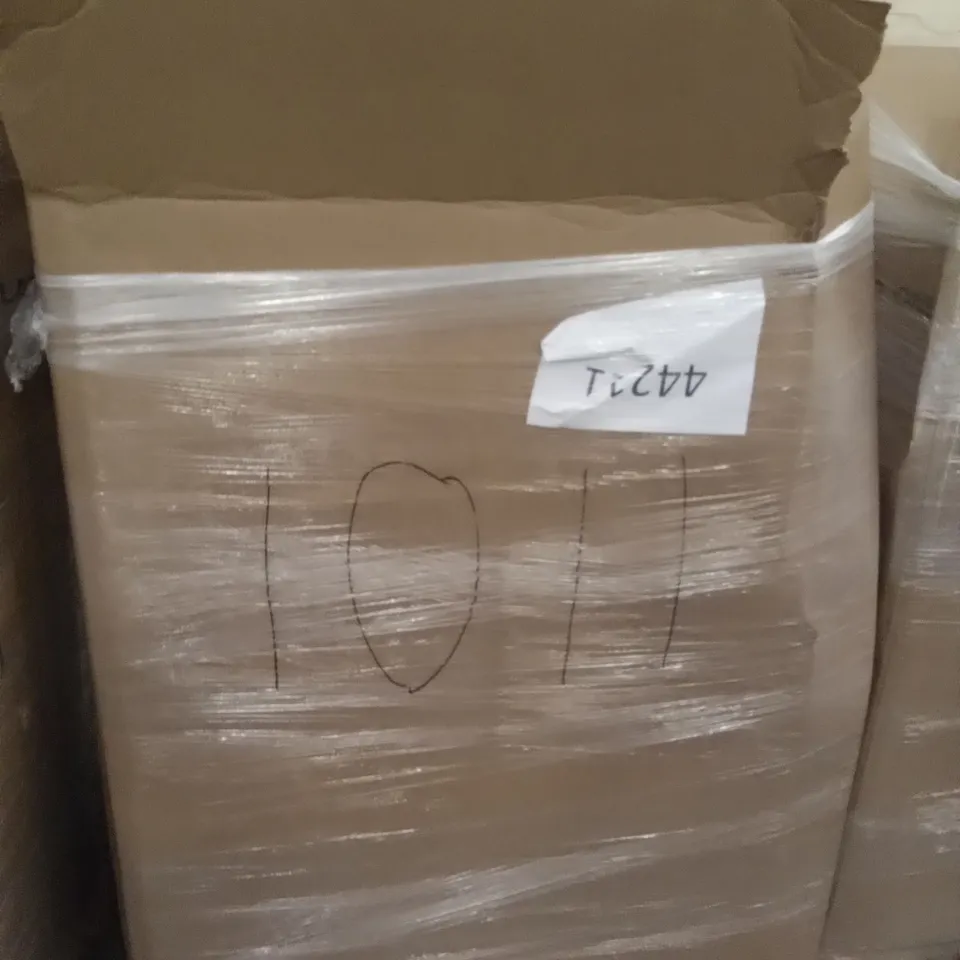 PALLET OF ASSORTED ITEMS INCLUDING MASS DYNAMIC CHILDREN'S TOILET RING, TICWELL GARMENT STEAMER, GETFIT PREMIUM DOUBLE AIR BED, PRESSURE COFFEE MACHINE, ECOHEATER
