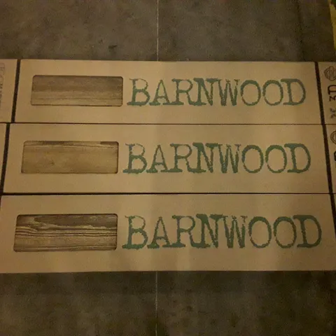 PALLET OF BARNWOOD PLANKS