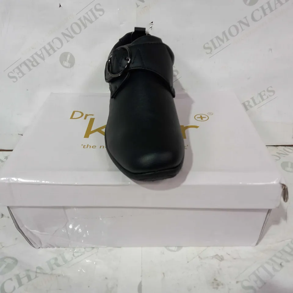 BOXED PAIR OF DR KELLER SHOES IN BLACK UK SIZE 4