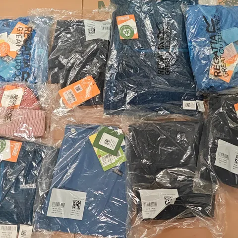 LOT OF 13 ASSORTED BRAND NEW KIDS REGATTA CLOTHING ITEMS TO INCLUDE SHORTS, TROUSERS AND SWIM TOPS - VARIOUS SIZES