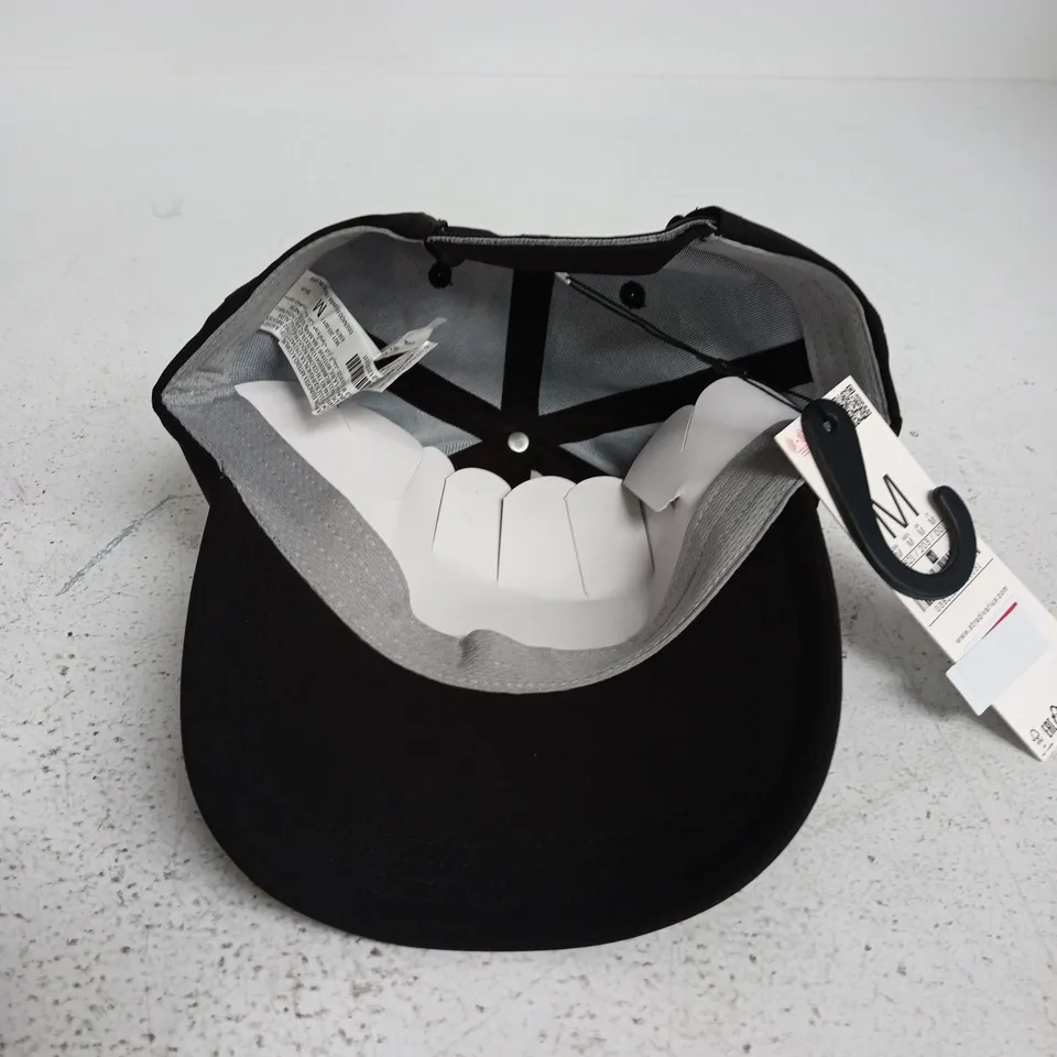 STRADIVARIUS BLACK BASEBALL CAP – SION MORNING CLUB EST.1990, UK SIZE M