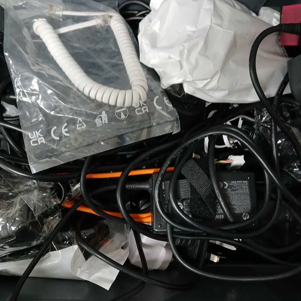 APPROXIMATELY 12 ASSORTED HOUSEHOLD ITEMS TO INCLUDE ROUTERS, CABLES, BATTERY CHARGER, ETC