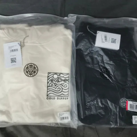 BOX OF APPROXIMATELY 12 ASSORTED BRASS MONKEY CLOTHING ITEMS TO INCLUDE HOODIES AND SHORTS IN VARIOUS COLOURS AND SIZES