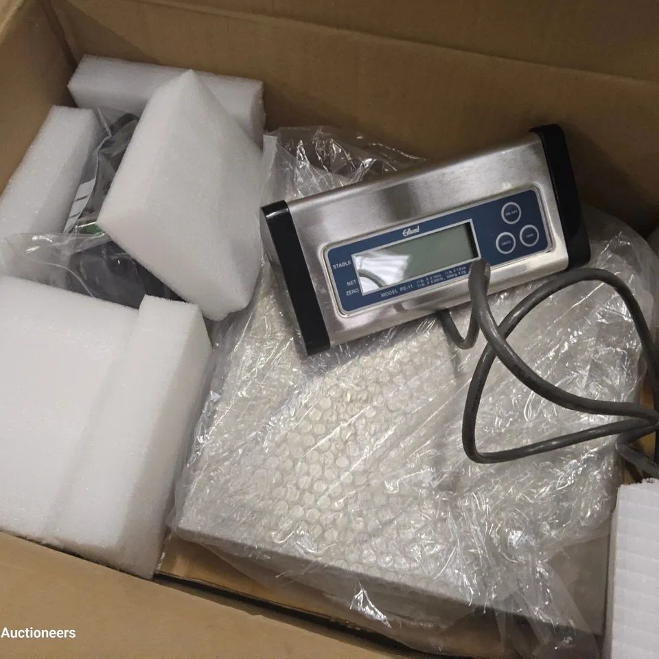 BOXED EDLUND ELECTRONIC PORTION CONTROL SCALES PE-11