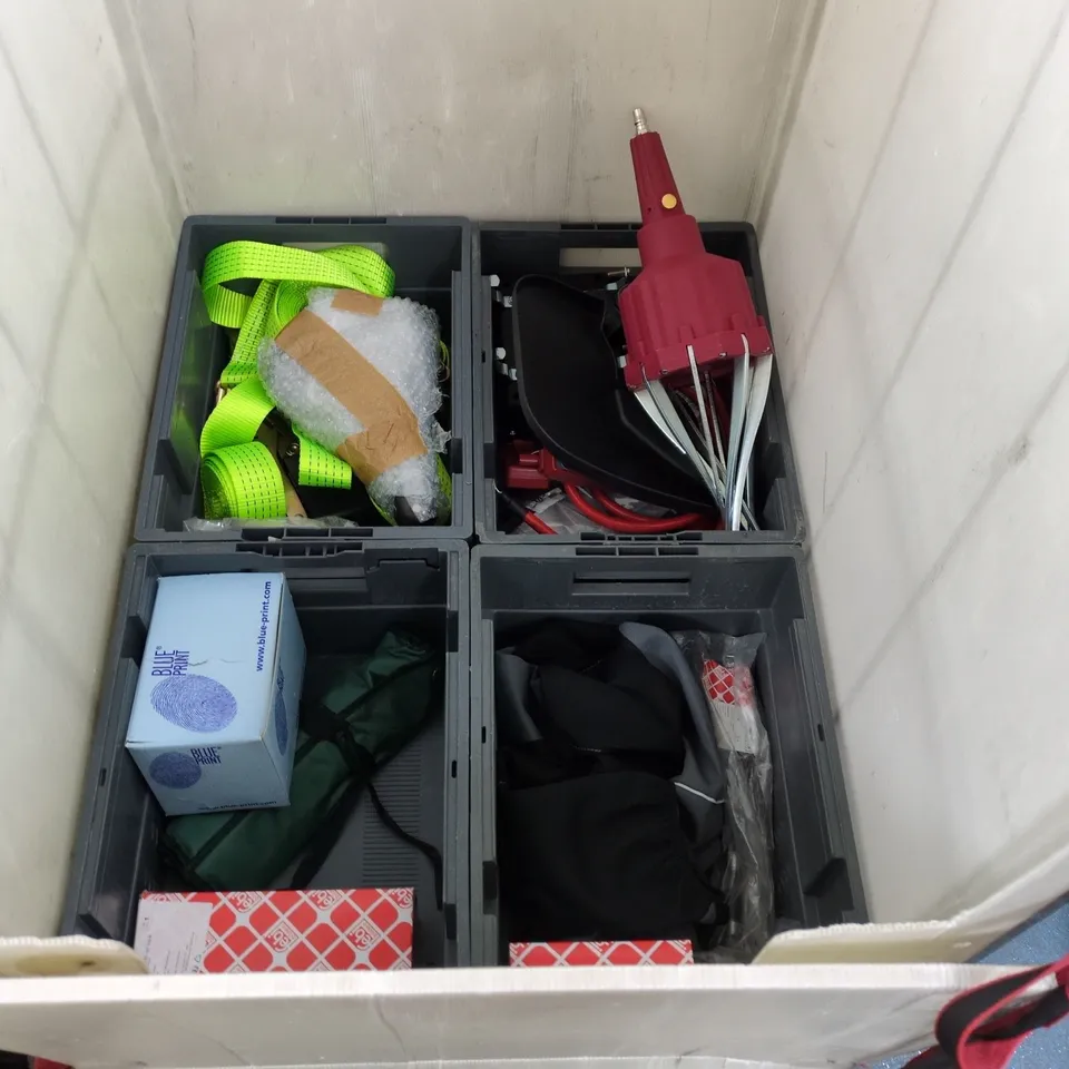 LARGE QUANTITY OF ASSORTED AUTO AND TOOL ITEMS TO INCLUDE OFFSET EXTENSION WRENCH, TOOLZONE BRICK BUSTER AND NIELSEN SEAT COVER