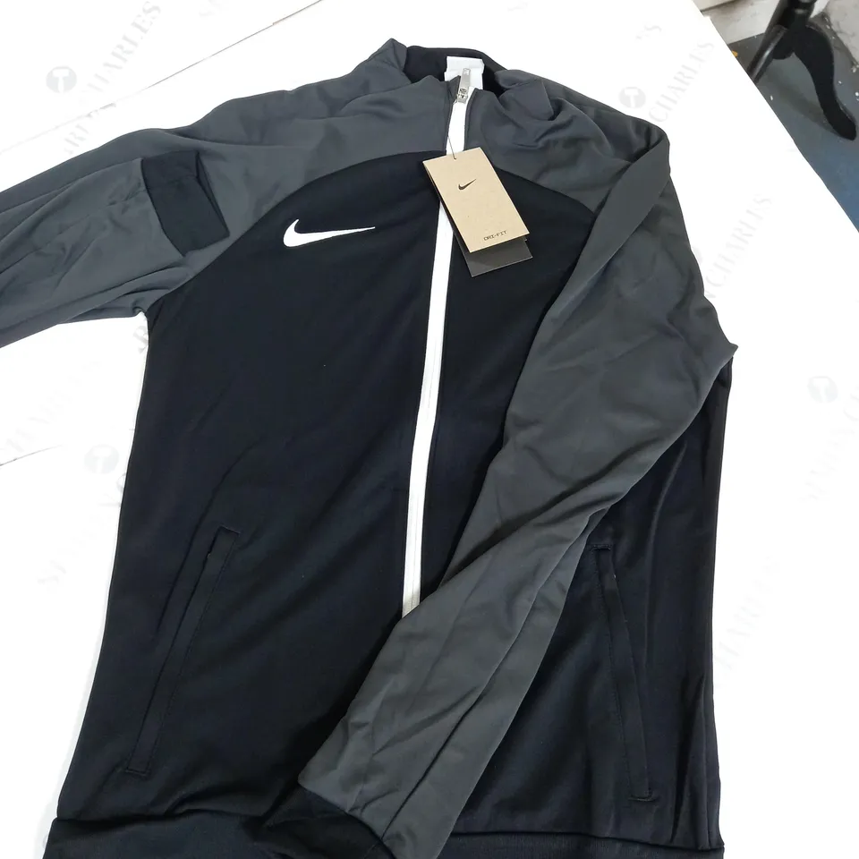 NIKE SLIM FIT ZIP UP JACKET - BLACK/GREY - SMALL