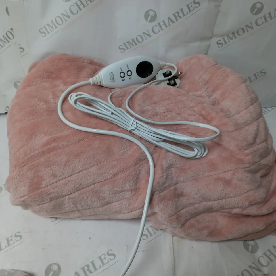 COZEE HOME HEATED BLANKET IN PINK