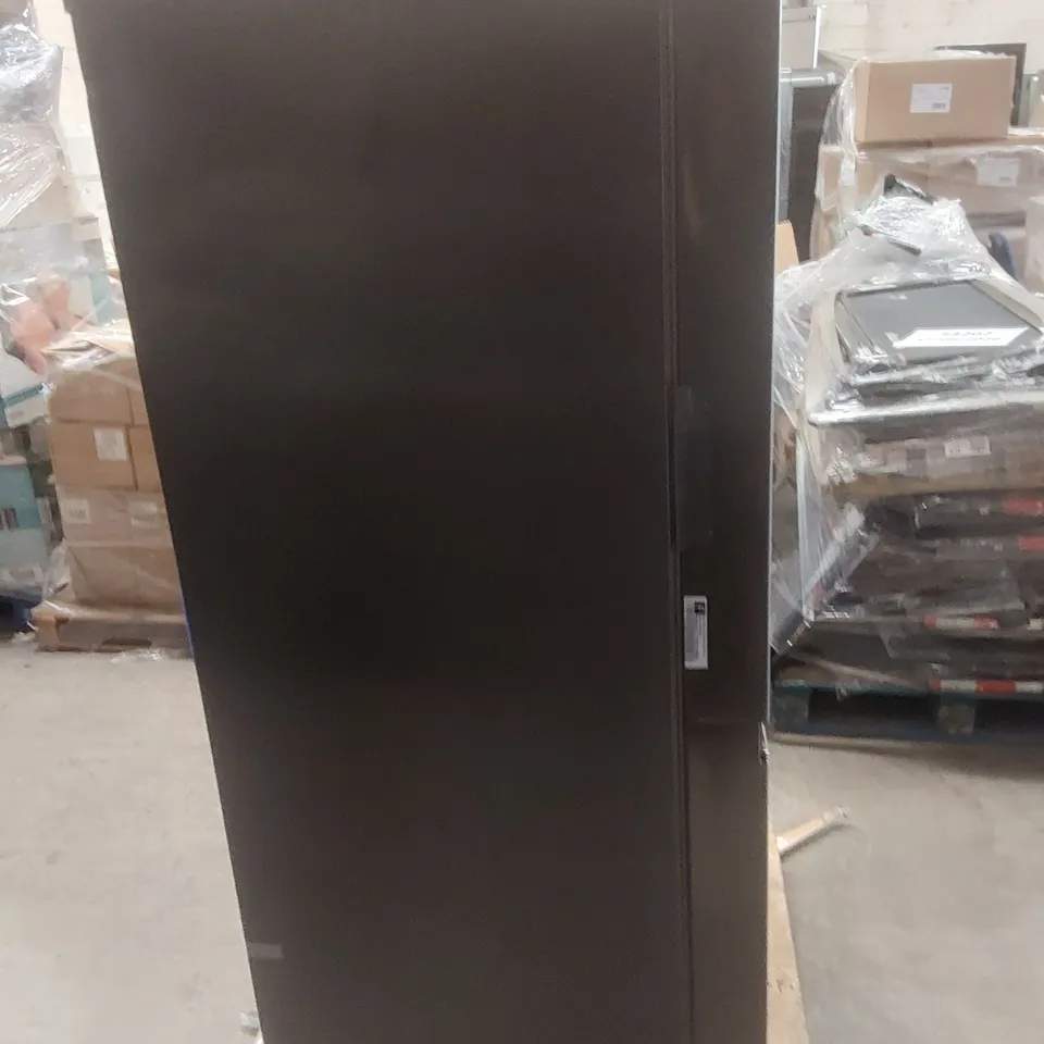 LG INSTAVIEW GSGV81PYLL AMERICAN-STYLE SMART FRIDGE FREEZER - PRIME SILVER