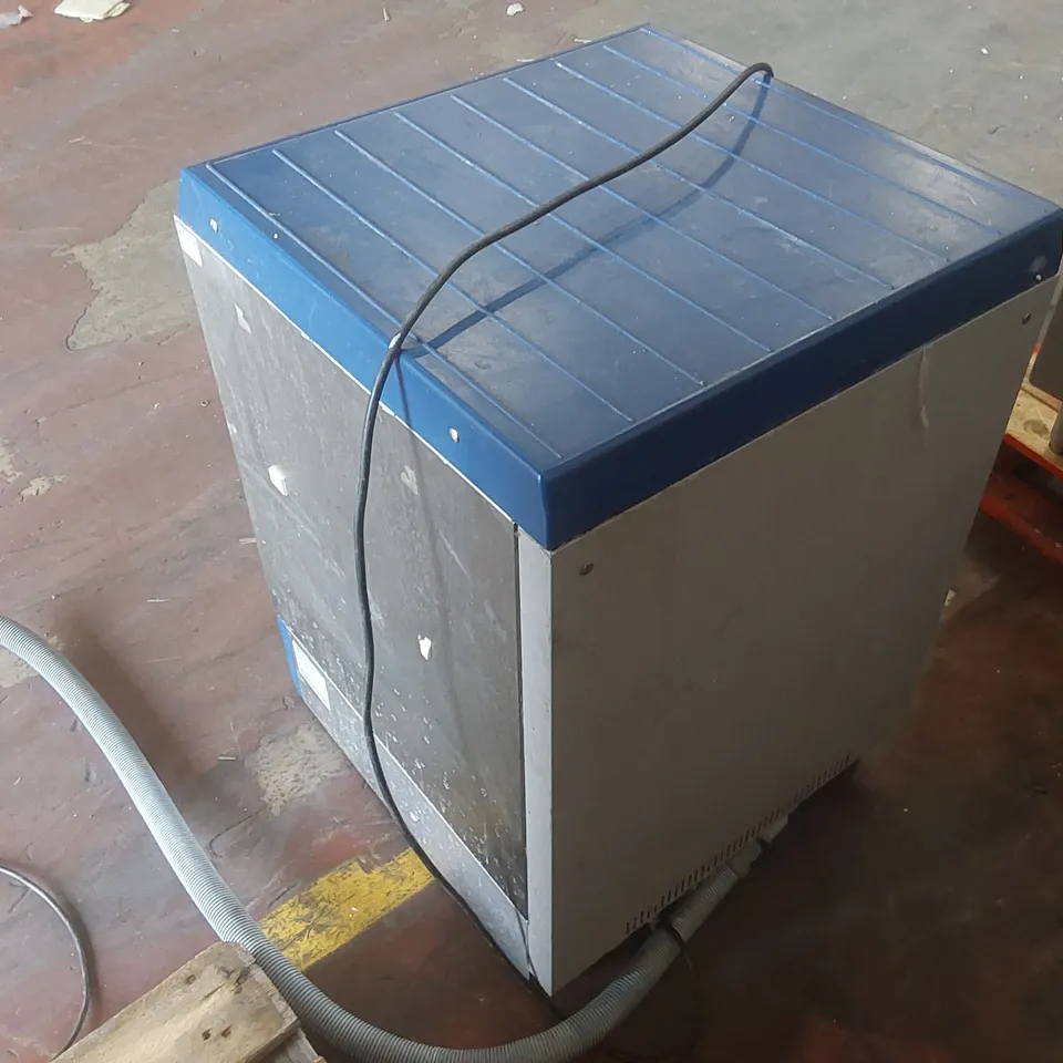 OMNIWASH 5000BT COMMERCIAL UNDERCOUNTER DISHWASH