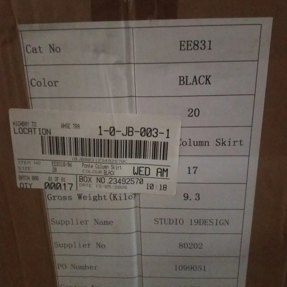 BOX CONTAINING APPROXIMATELY 17 BRAND NEW JD WILLIAMS BLACK PONTE COLUMN SKIRTS - SIZE 20