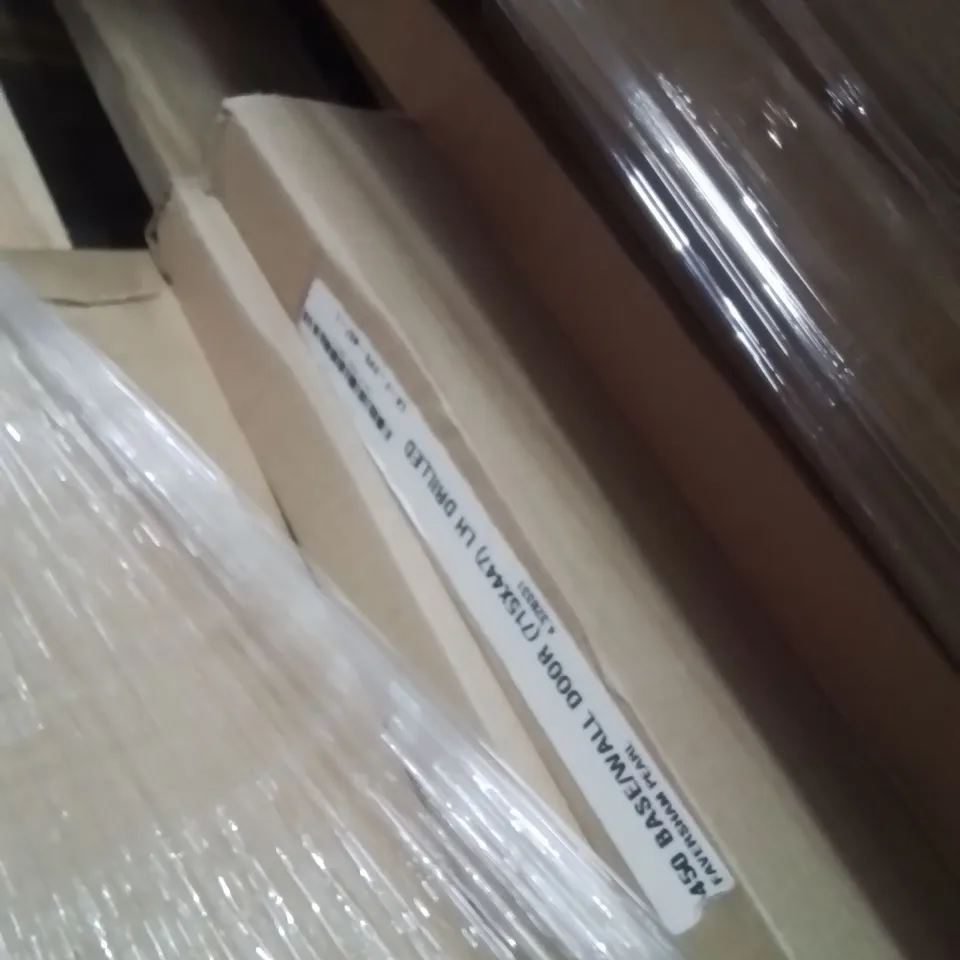 PALLET OF ASSORTED BATHROOM PRODUCTS TO INCLUDE;PAINTED LIGHT TEAL,BASE/WALL DOOR,600 SINGLE PAN DRAWER