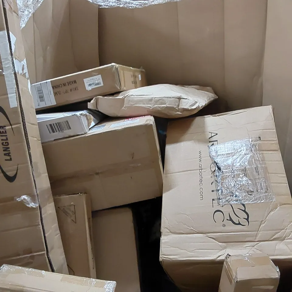 PALLET OF ASSORTED HOMEWARE AND CONSUMER PRODUCTS TO INCLUDE; ULTRASONIC CLEANER, AQUARIUM LIGHT, SMART MOON LAMP, LAMINATE FLOOR CUTTER, MINI WHEELBARROW ECT.