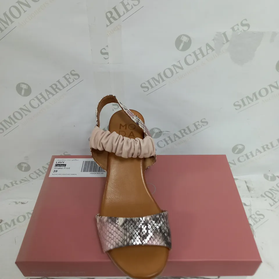 BOXED MODA IN PELLE LIIVY CAMEO SNAKE PRINT SIZE 6 