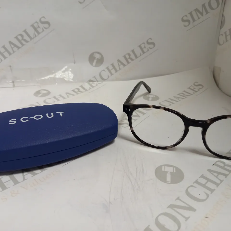 SCOUT EAST CHA TORTOISE SHELL STYLE PRESCRIPTION SPECTACLES 