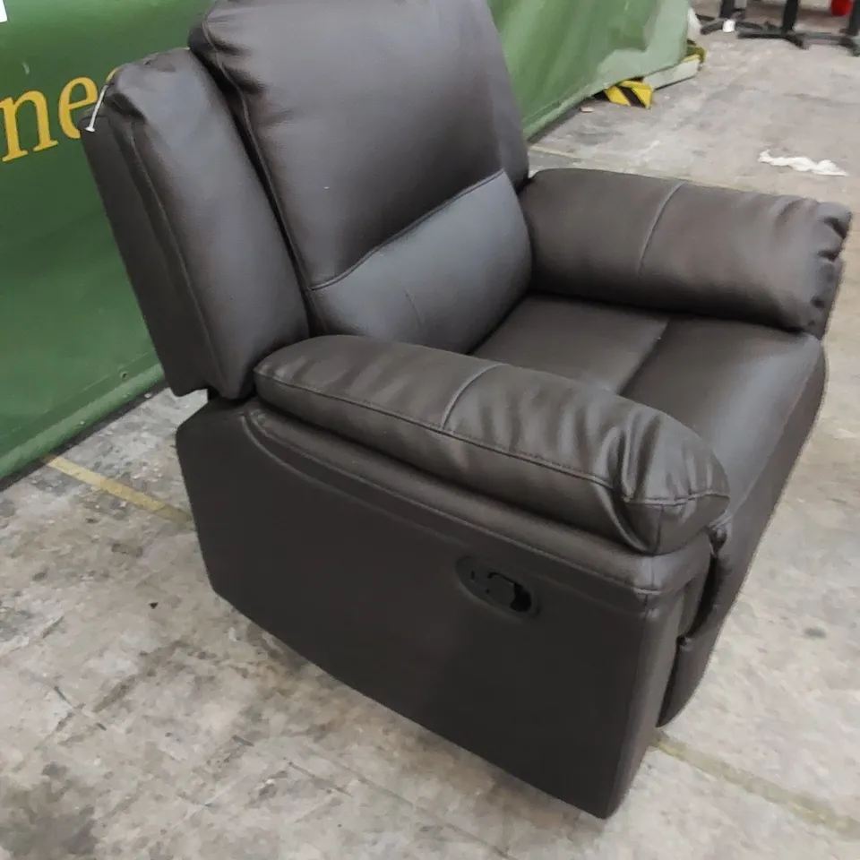 DESIGNER ALBION MANUAL RECLINER CHAIR IN CHOCOLATE LEATHER 