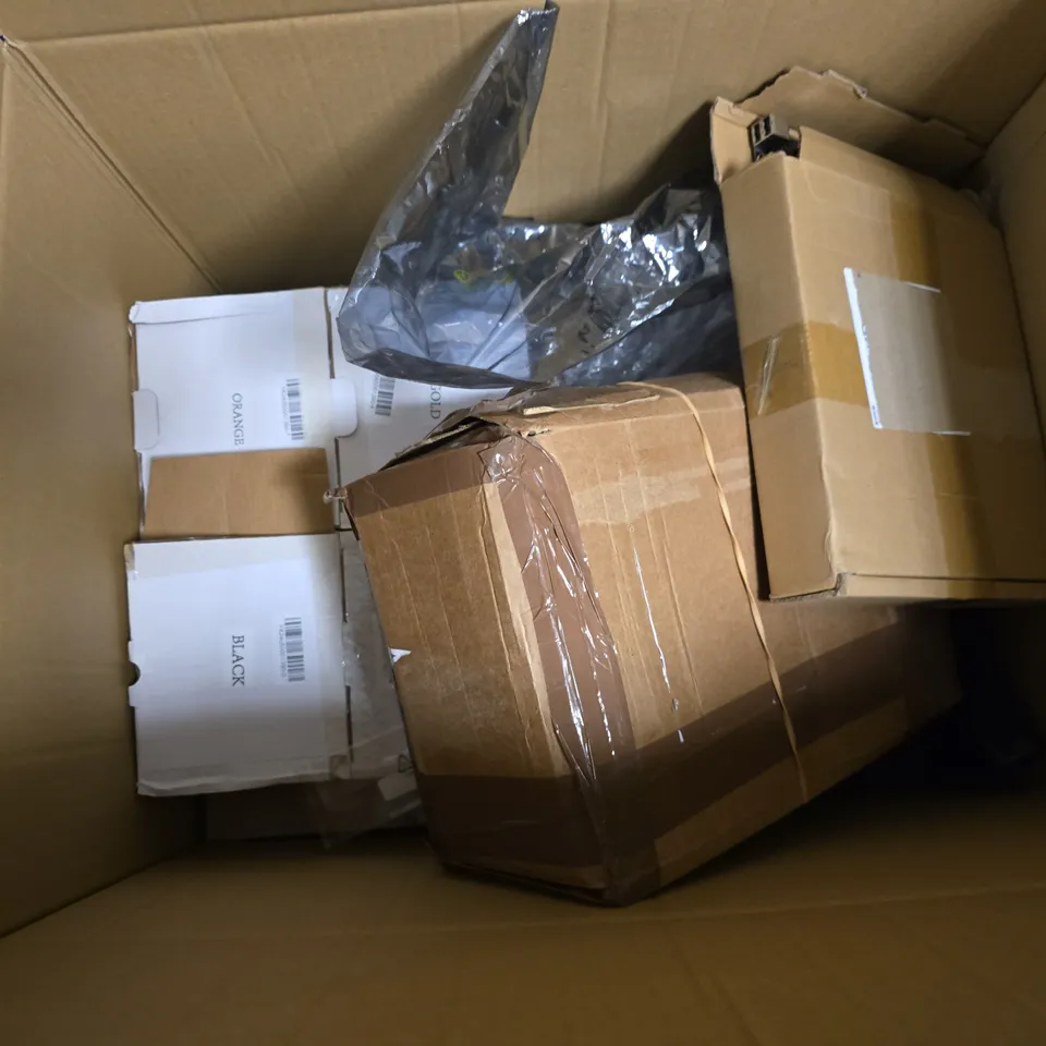 BOX OF APPROXIMATELY 8 ASSORTED ITEMS TO INCLUDE - PORTABLE ELECTRIC IRON , AIR COOLER , EE HUB ETC