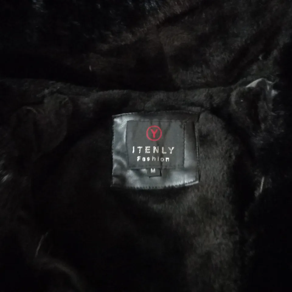 ITENLY FAUX FUR AND LEATHER COAT IN BLACK - M