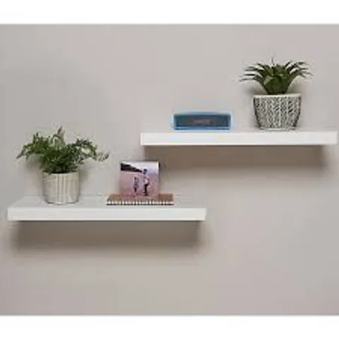 BOXED SET OF 2 GREENHURST 40cm FLOATING SHELVES WHITE VENEER (1 BOX)