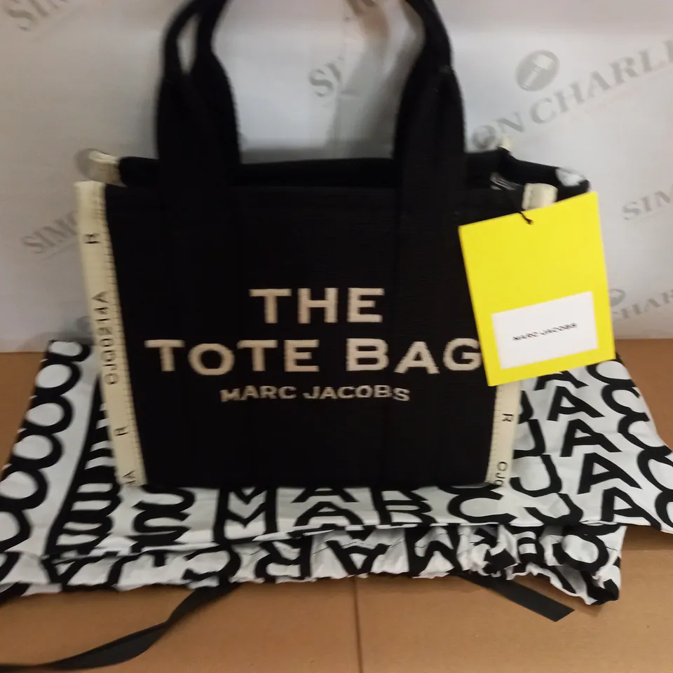 MARC JACOBS TOTE BAG