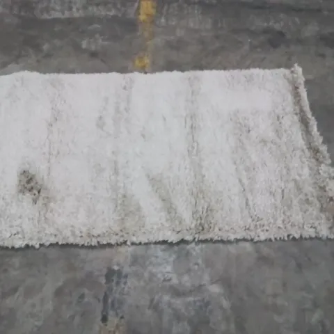 QUALITY DESIGNER AREA RUG - APPROXIMATELY 150X82CM