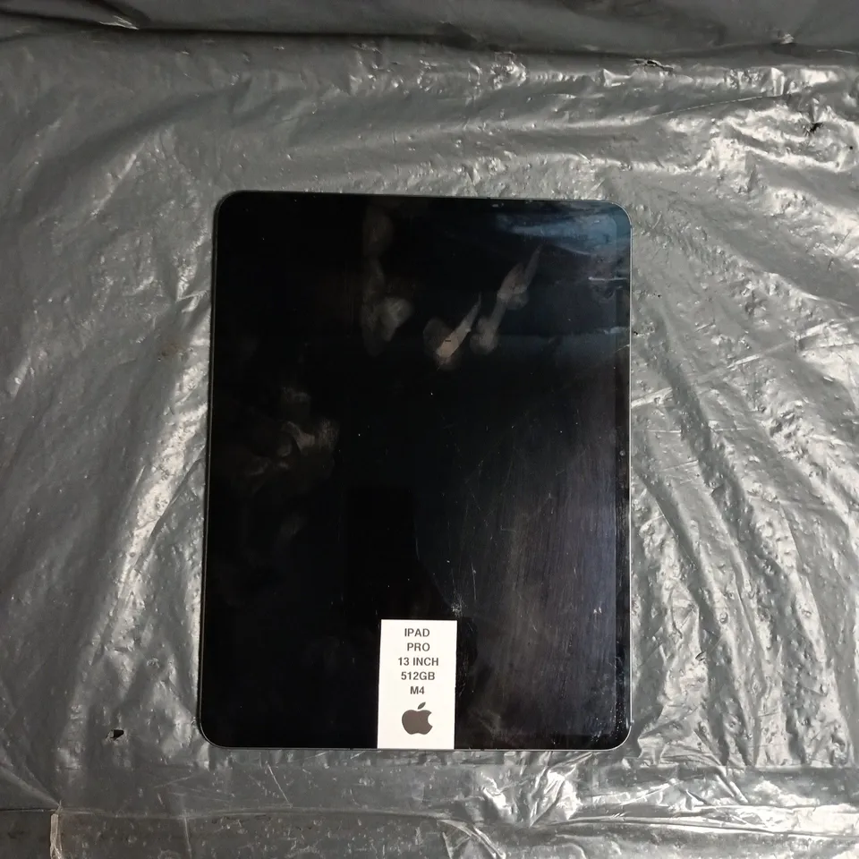 APPLE IPAD PRO 13-INCH TABLET