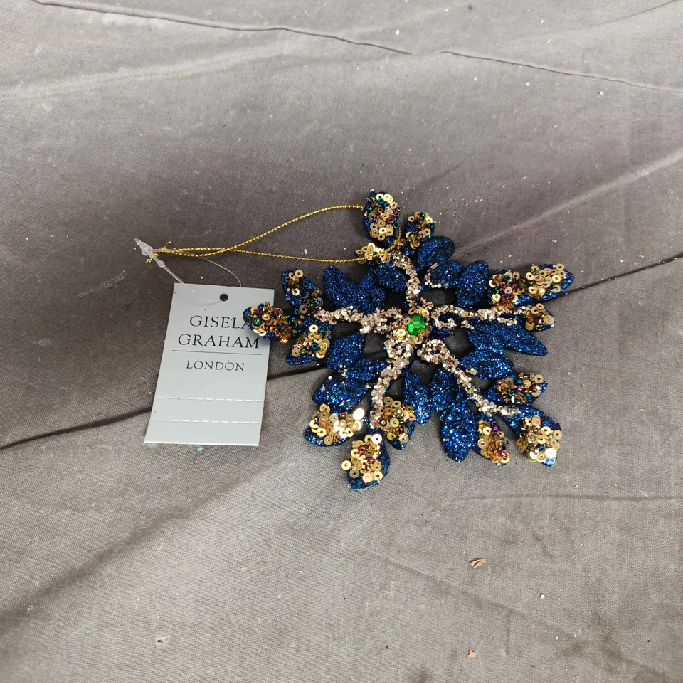 APPROXIMATELY 36 GISELLA GRAHAM LONDON BLUE SNOWFLAKE CHRISTMAS TREE ORNAMENTS