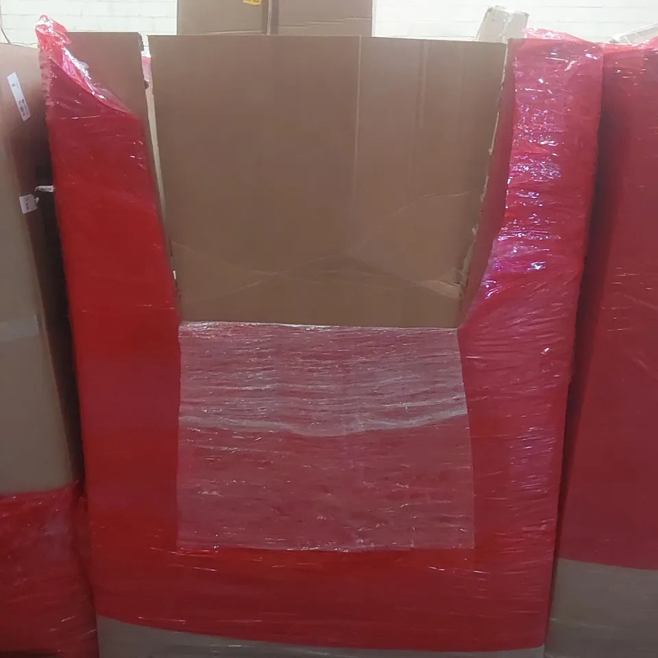 PALLET CONTAINING A VERY LARGE QUANTITY OF ASSORTED ITEMS INCLUDING: GARMENT STEAMER, STEAM FLOOR WASHER, DOG CRATE ECT