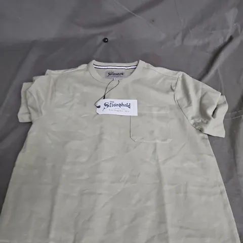 THE STRONGHOLD LIGHT CREAM T-SHIRT WITH POCKET – UK SIZE S