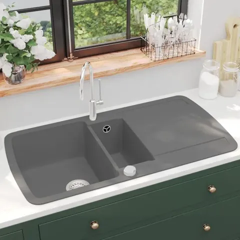 A BOXED VERENA 1.5 BOWL INSET KITCHEN SINK