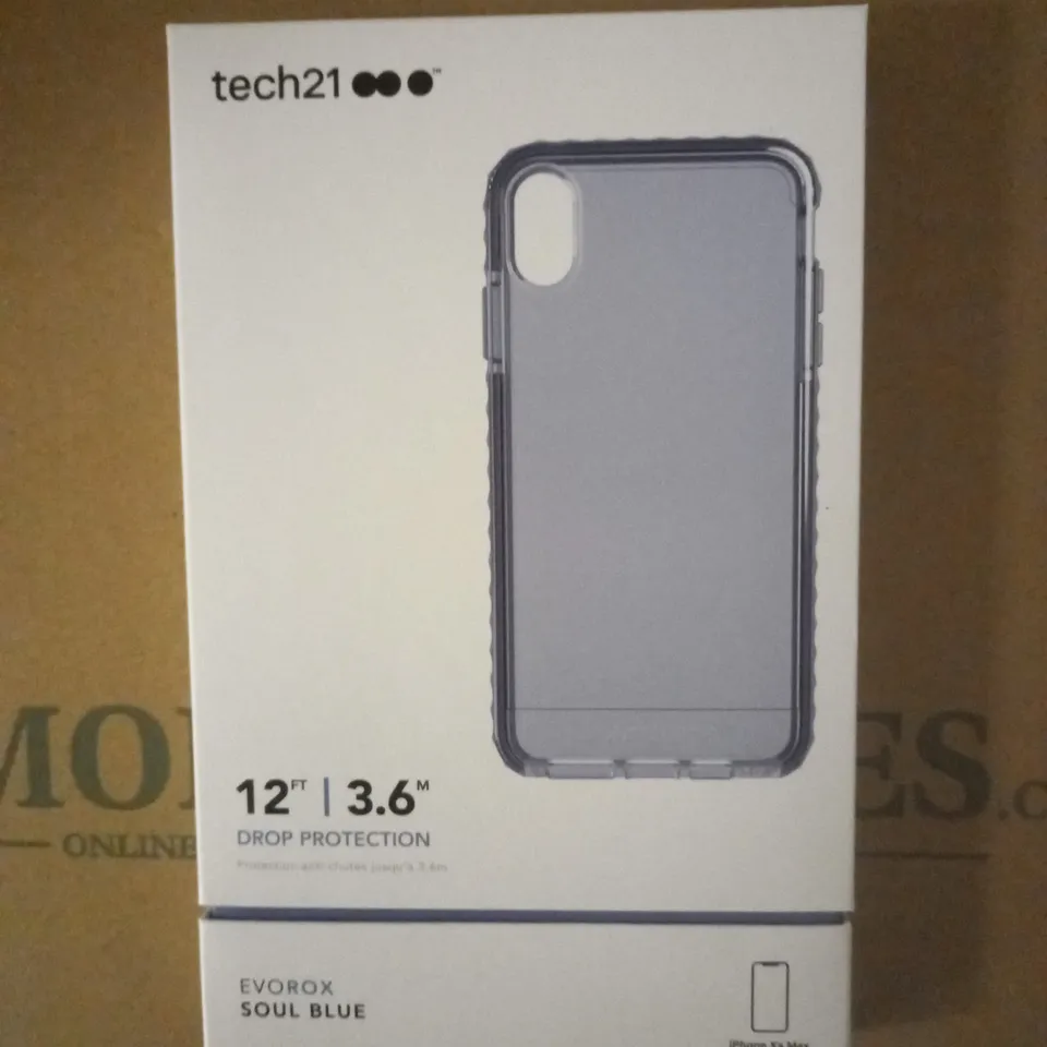 LOT OF APPROXIMATELY 100 BRAND NEW BOXED TECH 21 EVOROX CASE WITH 12FT DROP PROTECTION FOR IPHONE XS MAX T21-6850 SOUL BLUE 