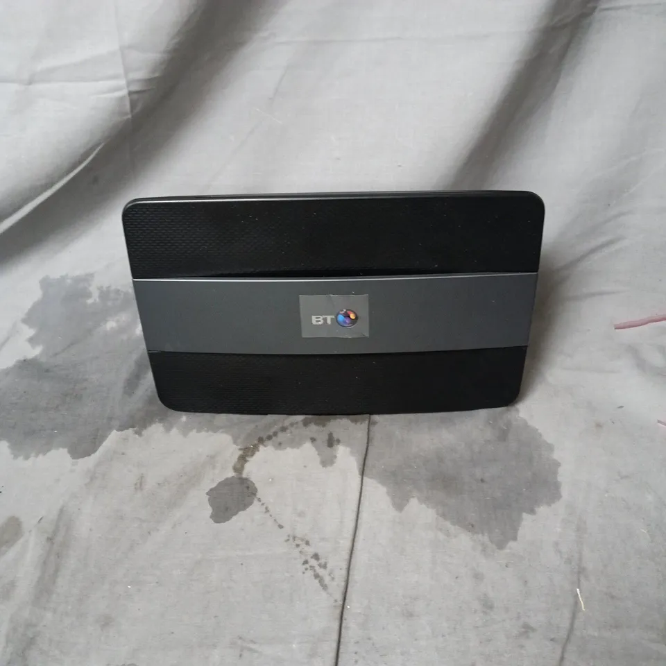 BT SMART HUB TYPE A BROADBAND ROUTER/MODEM – HOME NETWORKING DEVICE NO POWER PACK OR ACCESSORIES