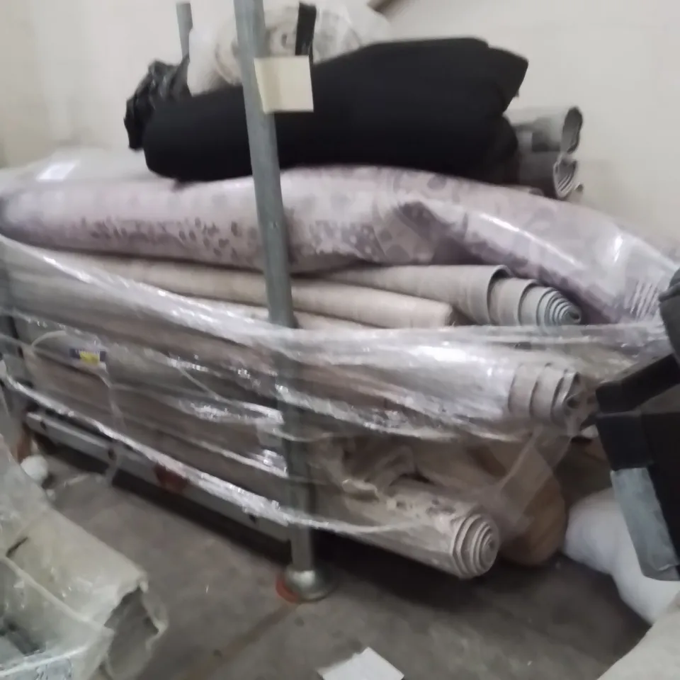 STILLAGE OF APPROXIMATELY 18 QUALITY DESIGNER RUGS