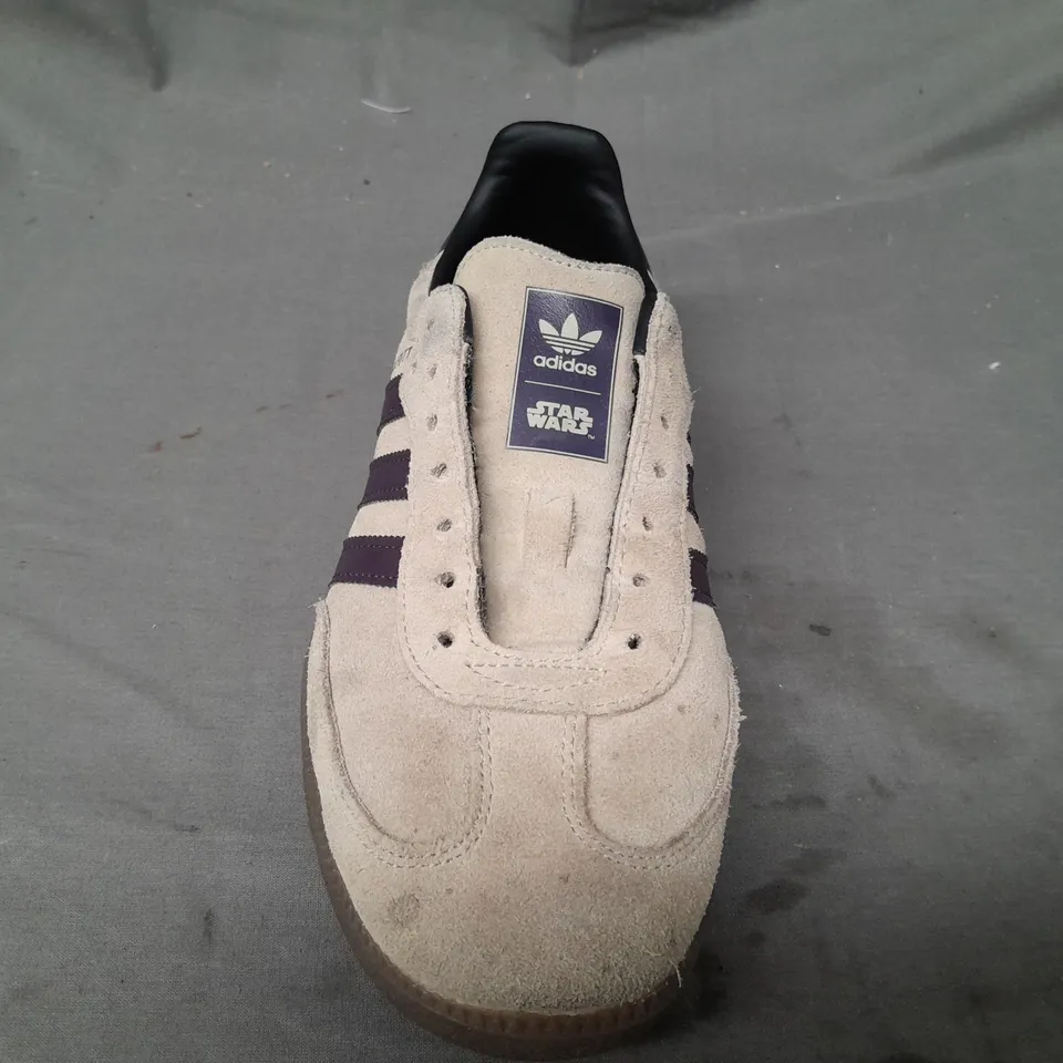 PAIR OF ADIDAS STAR WARS BOBA FETT/SARLACC SHOES IN SAND/DARK PURPLE UK SIZE 7.5