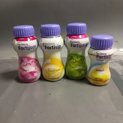 APPROXIMATELY 24 ASSORTED NUTRICIA NUTRITION DRINKS TO INCLUDE - FORTISIP COMPACT VANILLA - FORTIJUICE STRAWBERRY - FORTIJUICE APPLE - ETC